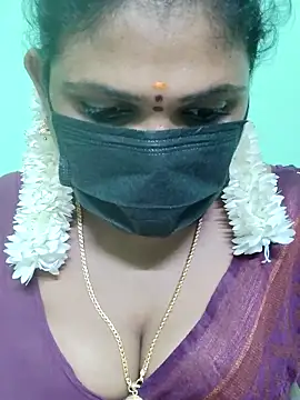 Snapshot of malliga98 chatting on February 2025 09:38:02 PM malliga98 online show from February 2025 09:38:02 PM