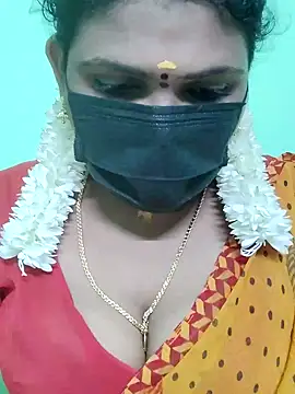 Snapshot of malliga98 chatting on February 2025 05:21:02 PM malliga98 online show from February 2025 05:21:02 PM