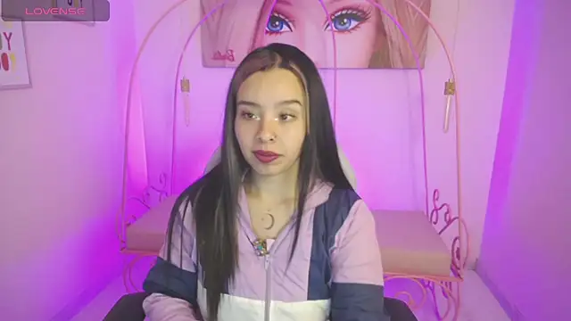 Snapshot of Mia_Lopez_ chatting on December 2024 03:04:01 AM Mia Lopez online show from December 2024 03:04:01 AM