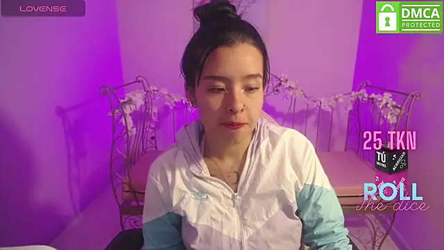 Snapshot of Mia_Lopez_ chatting on February 2025 09:42:01 AM Mia Lopez online show from February 2025 09:42:01 AM