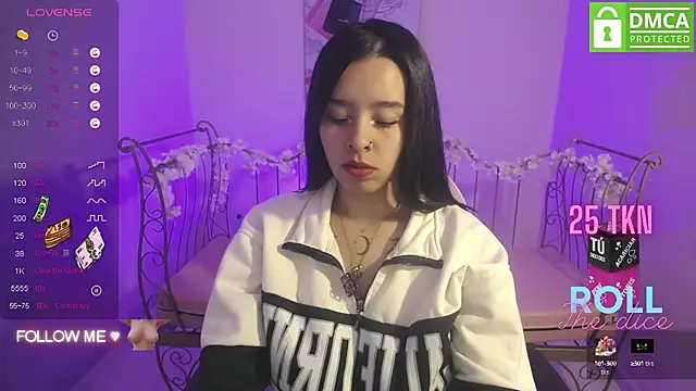 Snapshot of Mia_Lopez_ chatting on February 2025 09:54:01 AM Mia Lopez online show from February 2025 09:54:01 AM