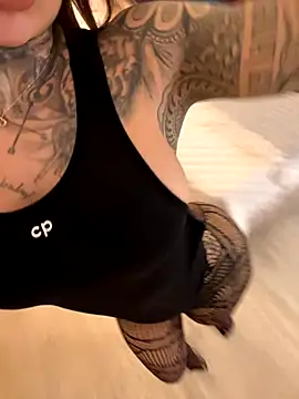 Iam Annii online show from September 2025 11:19:01 PM