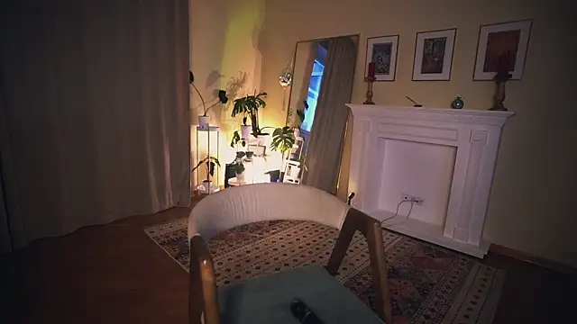 Leona Mell online show from January 2025 02:38:02 AM