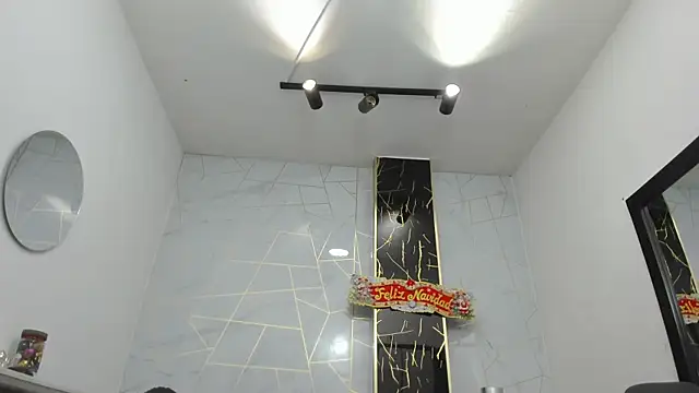 ciara connor online show from December 2025 04:41:01 AM