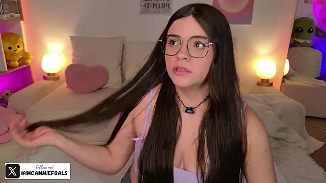 Snapshot of cammiefoalss chatting on March 2026 08:56:02 PM cammiefoalss online show from March 2026 08:56:02 PM