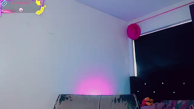 Kendall hornyy online show from April 2026 08:57:02 PM
