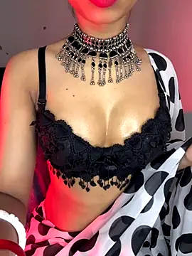 Hot-sexy222 online show from October 2025 01:28:01 AM