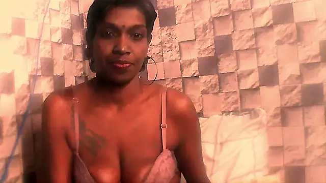 Snapshot of Fuckable_Nasty_MILF chatting on July 2026 03:34:02 PM Fuckable Nasty MILF online show from July 2026 03:34:02 PM