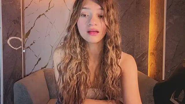 Laurita b online show from March 2026 03:17:01 PM