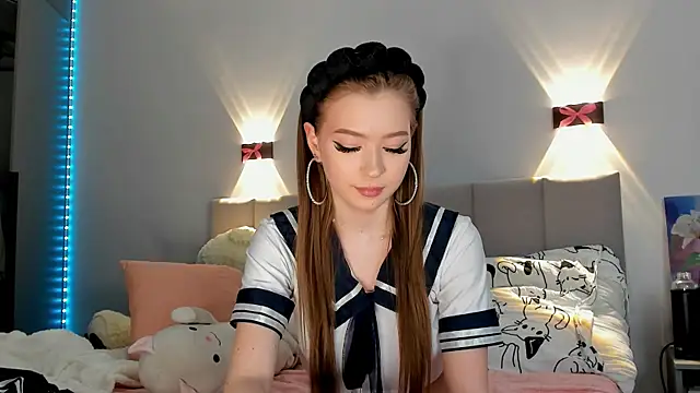 Snapshot of diana_nier chatting on December 2024 02:09:02 AM diana nier online show from December 2024 02:09:02 AM