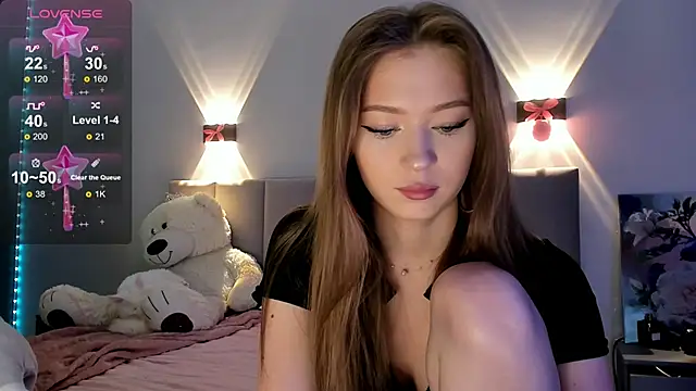 Snapshot of diana_nier chatting on September 2025 06:41:02 PM diana nier online show from September 2025 06:41:02 PM