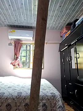 sexy-latin10 online show from December 2025 02:14:02 PM