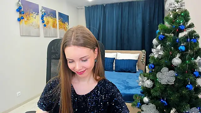 Snapshot of MileyWings chatting on December 2024 05:44:01 PM MileyWings online show from December 2024 05:44:01 PM