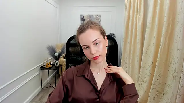 MileyWings online show from June 2026 11:18:02 AM