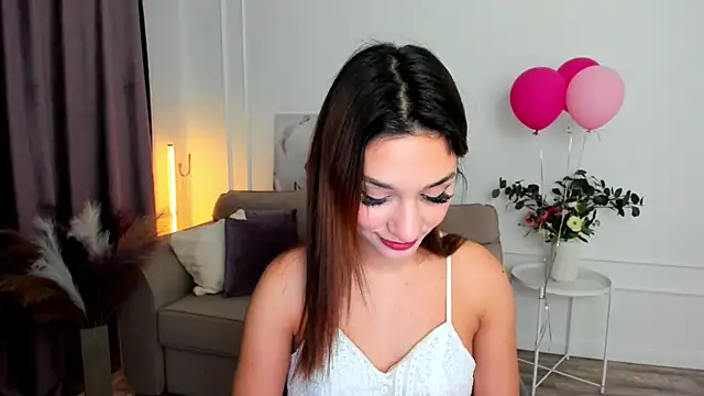 YourHottie 1 online show from September 2025 07:36:02 PM