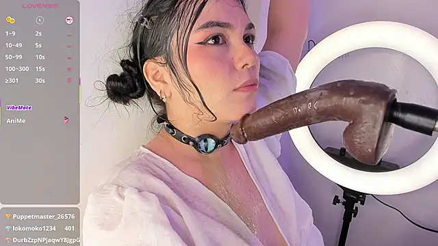 Snapshot of Honey_Jenny_1 chatting on February 2025 04:36:02 AM Honey Jenny 1 online show from February 2025 04:36:02 AM