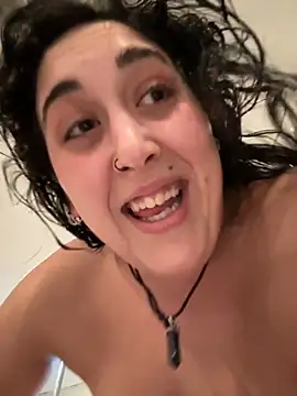 ThicBunz online show from October 2025 01:26:01 AM