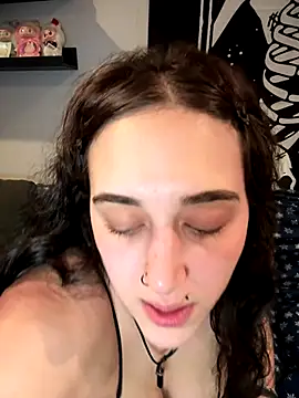 ThicBunz online show from January 2026 12:02:01 AM