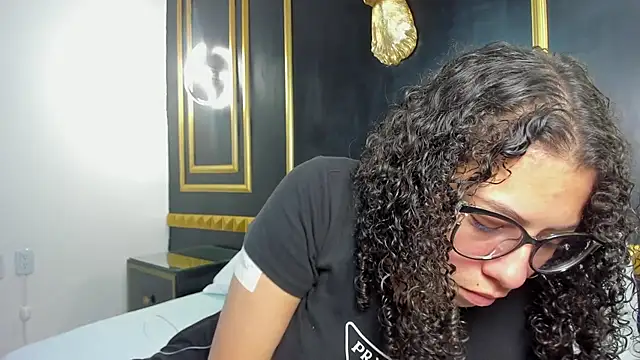 aixa 15 online show from November 2025 12:15:01 PM