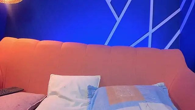 janecullen online show from February 2025 03:45:01 AM