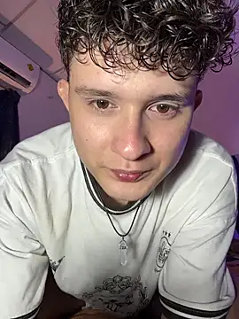 Nathan Bluee online show from October 2025 11:52:02 PM