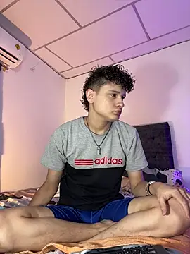 Nathan Bluee online show from November 2025 03:57:02 PM