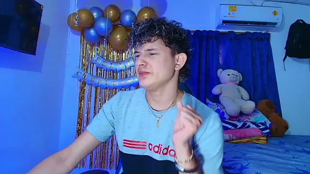 Nathan Bluee online show from March 2026 06:11:01 PM