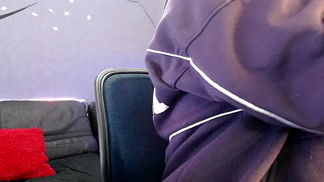 Snapshot of Andy_bapho chatting on September 2025 06:57:02 PM Andy bapho online show from September 2025 06:57:02 PM