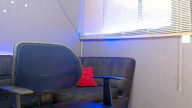 Snapshot of Andy_bapho chatting on October 2025 02:14:02 PM Andy bapho online show from October 2025 02:14:02 PM