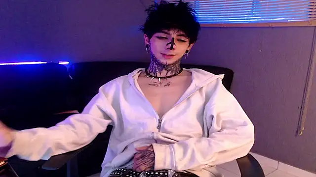 Snapshot of Andy_bapho chatting on October 2025 04:05:01 PM Andy bapho online show from October 2025 04:05:01 PM