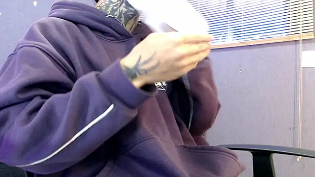 Snapshot of Andy_bapho chatting on October 2025 02:07:01 PM Andy bapho online show from October 2025 02:07:01 PM