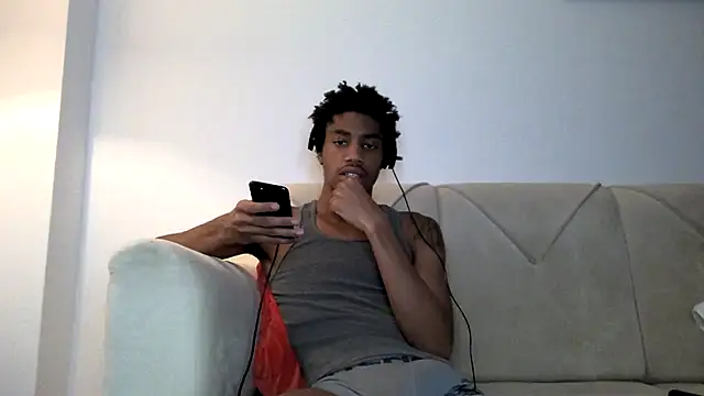 Snapshot of Skinnyblackman chatting on November 2025 12:42:01 AM Skinnyblackman online show from November 2025 12:42:01 AM