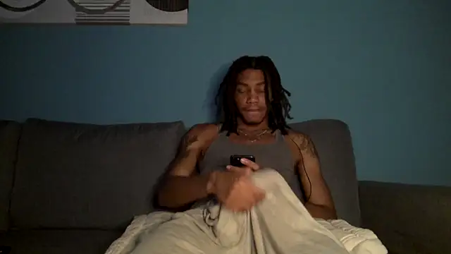 Snapshot of Skinnyblackman chatting on December 2025 04:29:02 AM Skinnyblackman online show from December 2025 04:29:02 AM