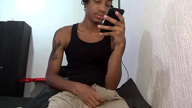 Snapshot of Skinnyblackman chatting on March 2026 03:46:02 AM Skinnyblackman online show from March 2026 03:46:02 AM