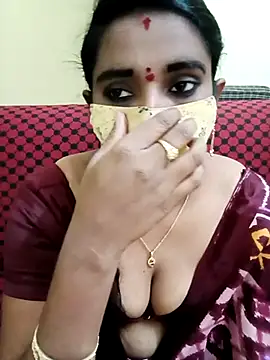 Snapshot of anisha91 chatting on February 2025 10:07:01 AM anisha91 online show from February 2025 10:07:01 AM