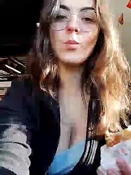 Alicia Hot1 online show from December 2024 02:33:01 PM