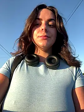 Alicia Hot1 online show from September 2025 06:48:02 AM