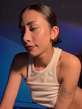 Snapshot of Sophiehii chatting on March 2026 02:00:01 PM Sophiehii online show from March 2026 02:00:01 PM