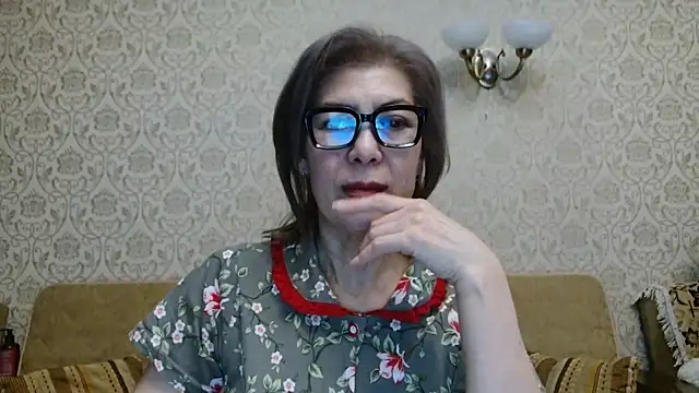 Elegant00Lady online show from November 2025 01:12:02 PM