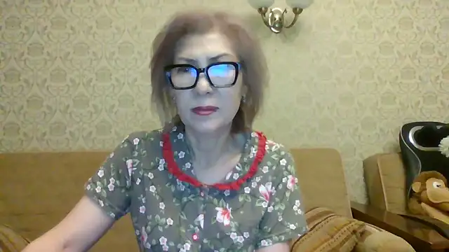 Elegant00Lady online show from June 2026 06:43:01 PM
