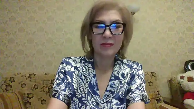 Elegant00Lady online show from July 2026 05:34:01 PM