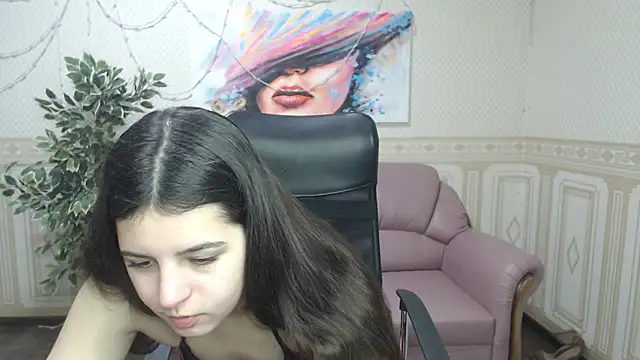 Molly Owens online show from January 2025 06:53:02 AM