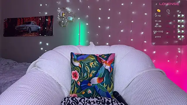 Snapshot of Tanya_Acid chatting on July 2026 05:25:02 AM Tanya Acid online show from July 2026 05:25:02 AM