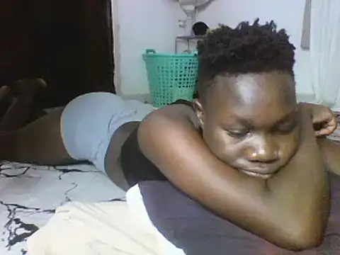 Snapshot of sexyqueen02 chatting on February 2025 01:36:02 AM sexyqueen02 online show from February 2025 01:36:02 AM