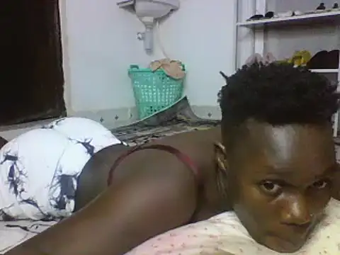 Snapshot of sexyqueen02 chatting on February 2025 02:40:02 AM sexyqueen02 online show from February 2025 02:40:02 AM