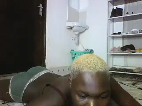 Snapshot of sexyqueen02 chatting on March 2025 11:11:01 PM sexyqueen02 online show from March 2025 11:11:01 PM