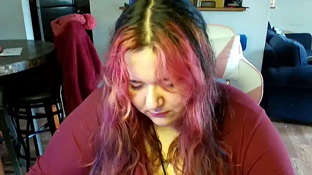 Snapshot of Zelthebrat47 chatting on January 2025 06:32:02 PM Zelthebrat47 online show from January 2025 06:32:02 PM