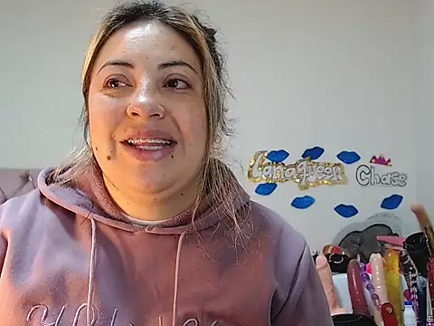 lanaqueen699 online show from February 2025 12:18:02 PM