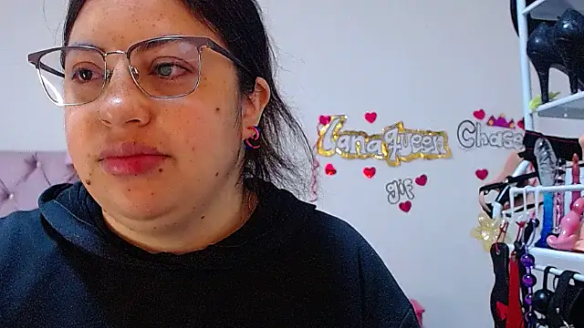 lanaqueen699 online show from November 2025 12:17:01 PM