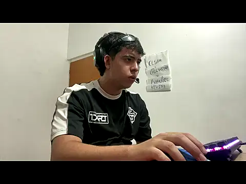 Snapshot of Rxbgran chatting on November 2025 04:46:02 AM Rxbgran online show from November 2025 04:46:02 AM